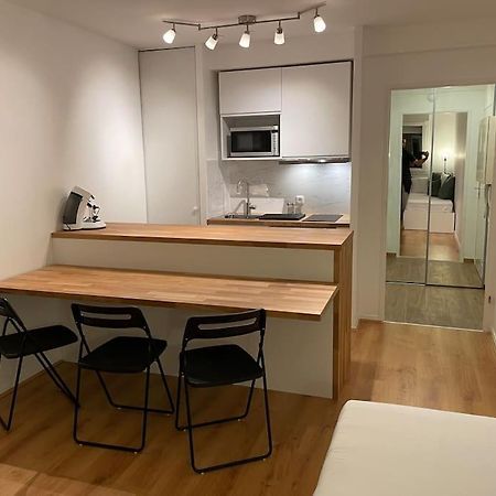 Studio Meuble Apartment Amiens Exterior photo