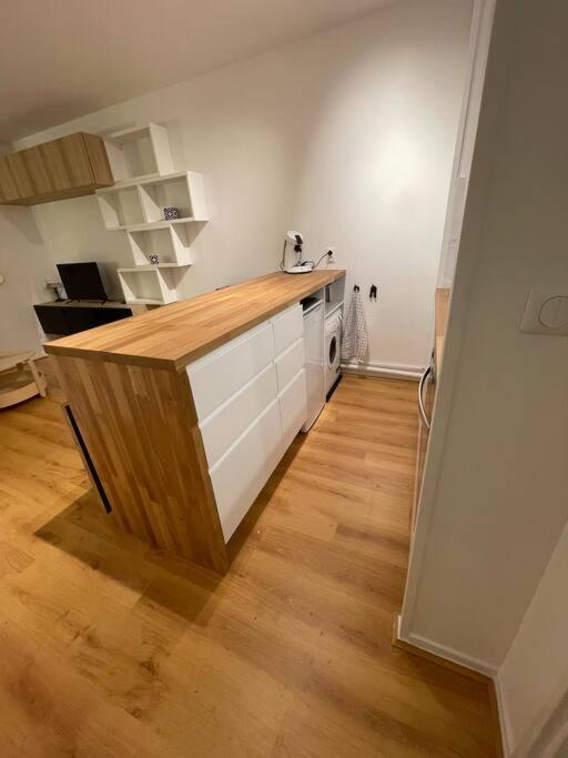 Studio Meuble Apartment Amiens Exterior photo